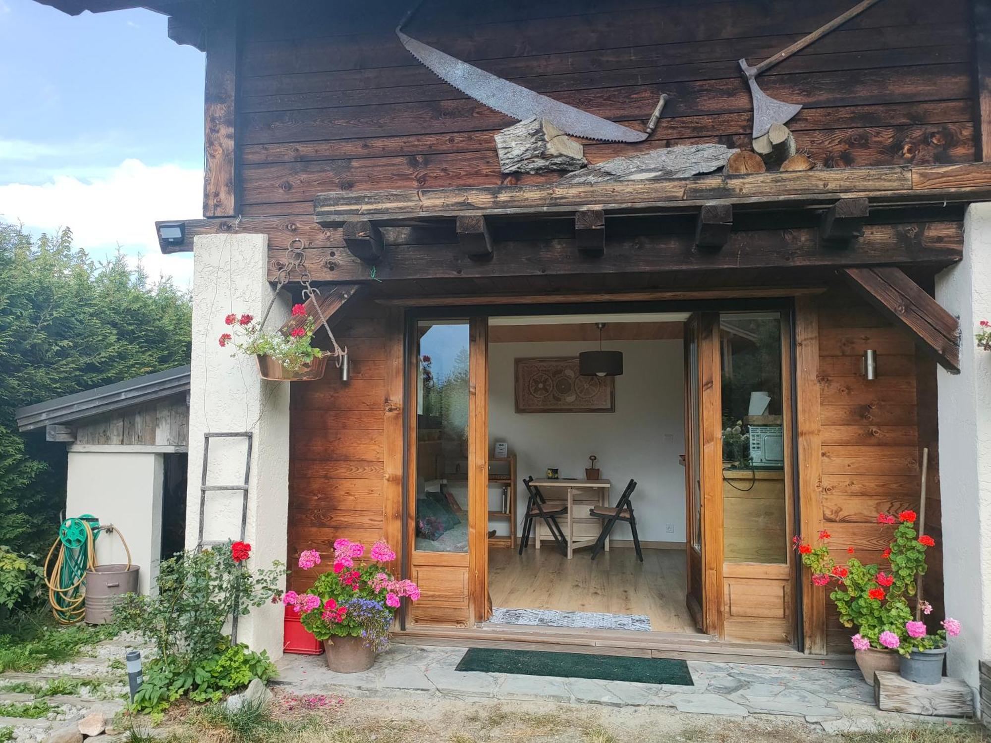 Beau Studio Dans La Vallee De Chamonix Les Trabets Eksteriør bilde